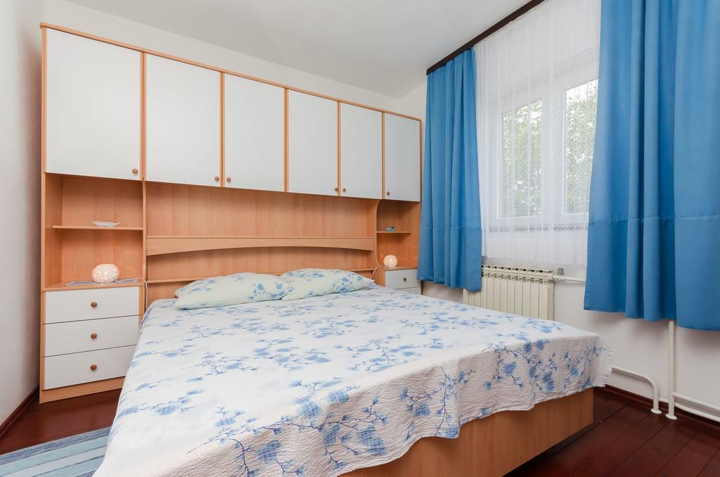Apartment Bozena 普纳特 外观 照片